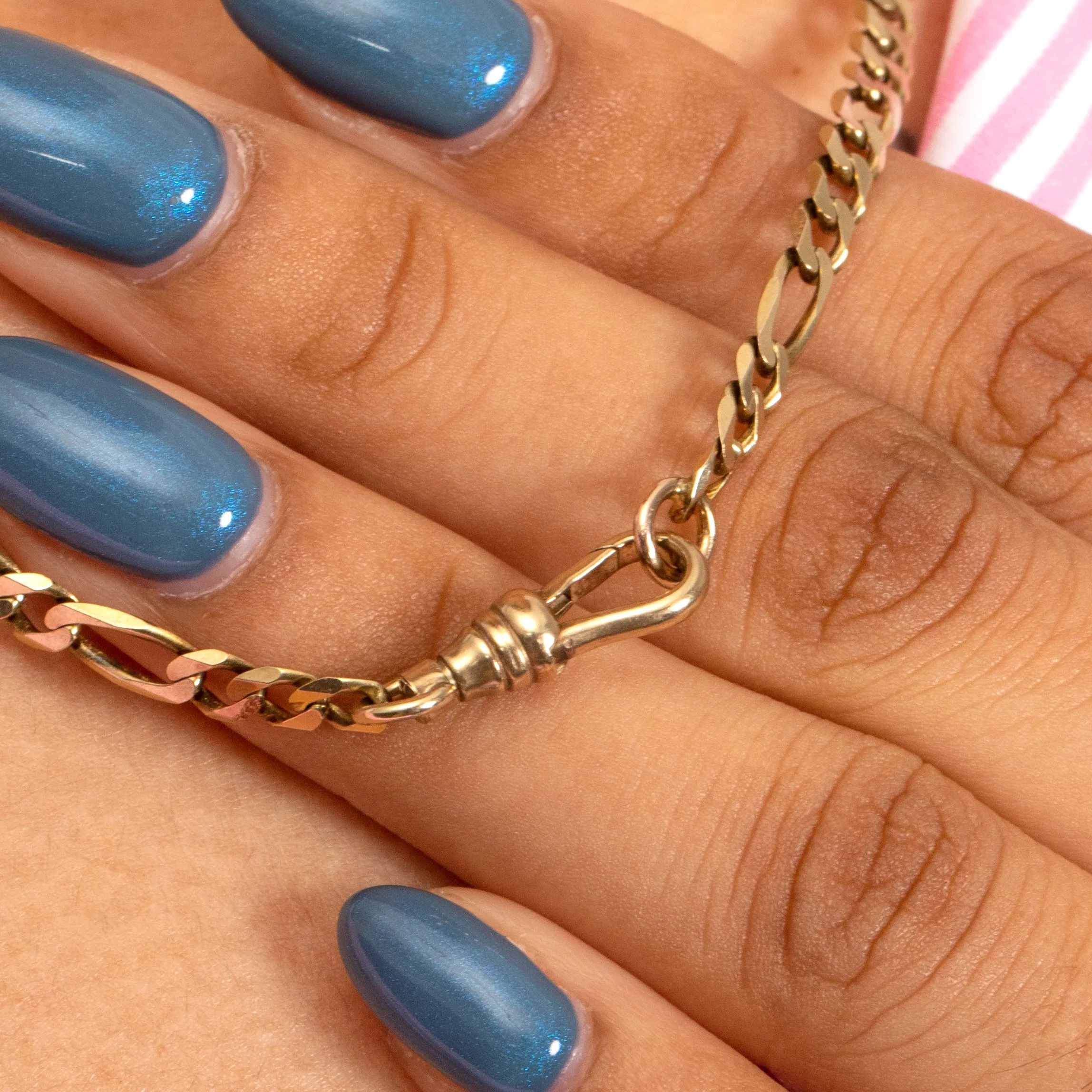 17" 9ct Gold Figaro Albert Chain with T-Bar, 9.6g