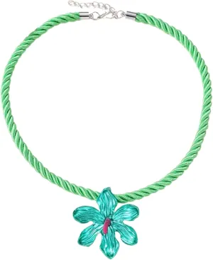 Chunky Flower Pendant Necklace,Colorful Flower Necklace Boho Dainty Winter Sweater Necklace Exaggerated Floral Wax Rope Choker Aesthetic Statement Necklace Accessories Jewelry for Women