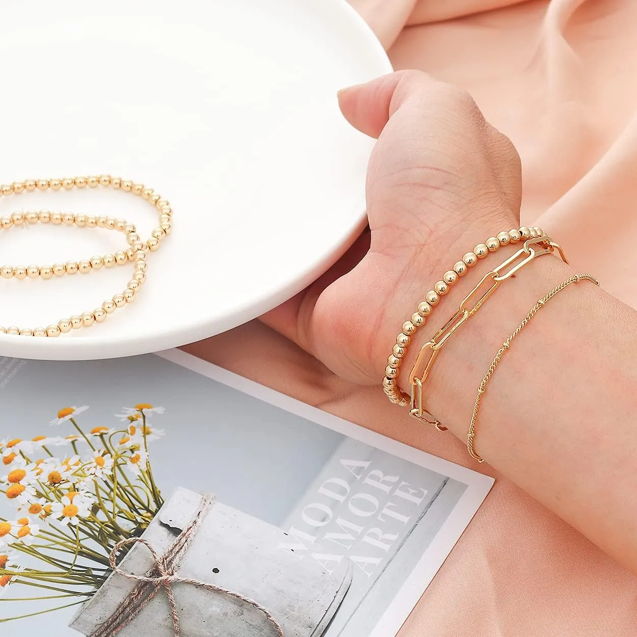 Colorful Beaded Bracelets for Women Heishi Bracelet Set Gold Bead Bracelets Resin Acrylic Bangle Bracelets Stackable Stretch Strand Bracelet