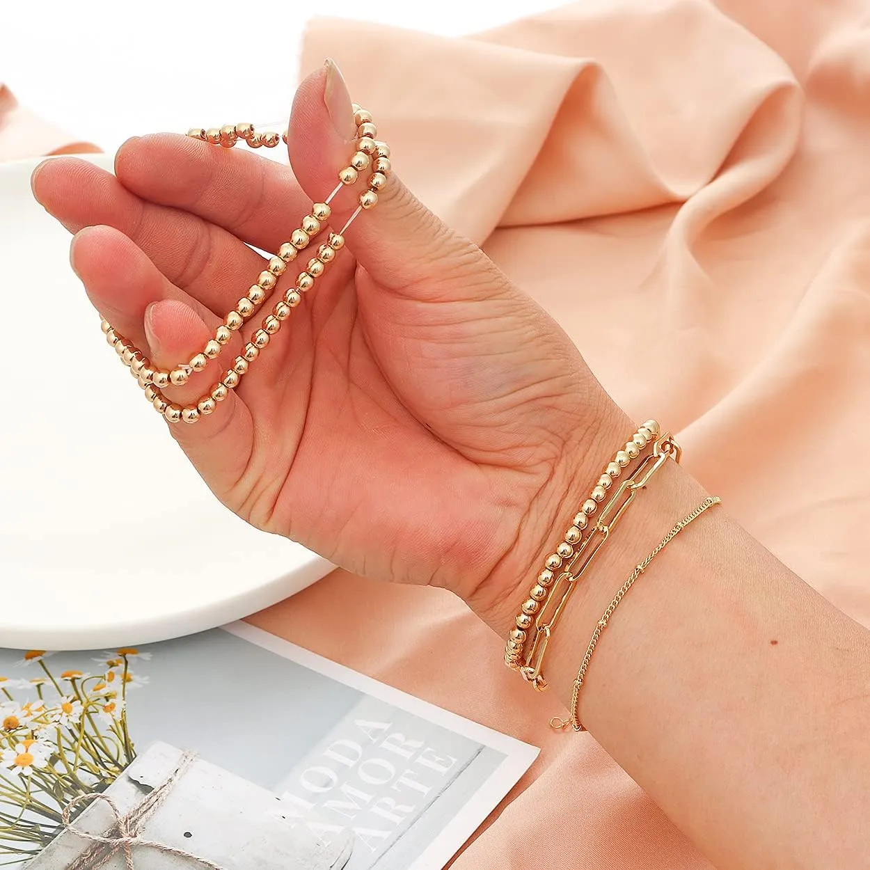 Colorful Beaded Bracelets for Women Heishi Bracelet Set Gold Bead Bracelets Resin Acrylic Bangle Bracelets Stackable Stretch Strand Bracelet