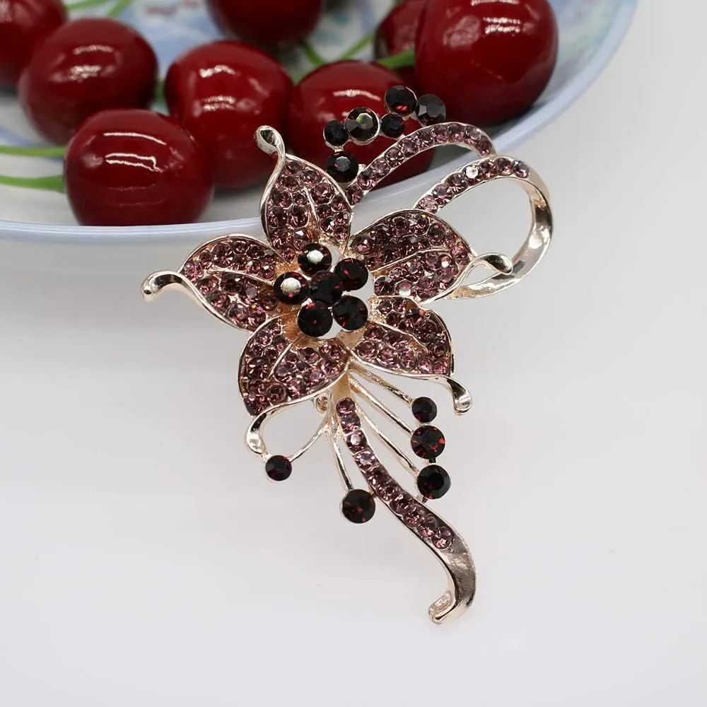 Crystal Pearl Flower Brooches Pins Fashion Beautiful Created Rhinestone Floral Brooch Good Idea for Party Dance Wedding Banquet for Elegant Women Girl