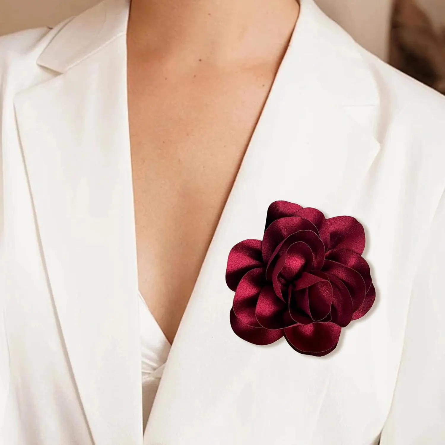 Dainty Satin Fabric Flower Brooches for Women Large Rose Floral Brooch for Party Dance Wedding Banquet Elegant Camellia Fashion Brooch Pin for Women Girl 5.5inch