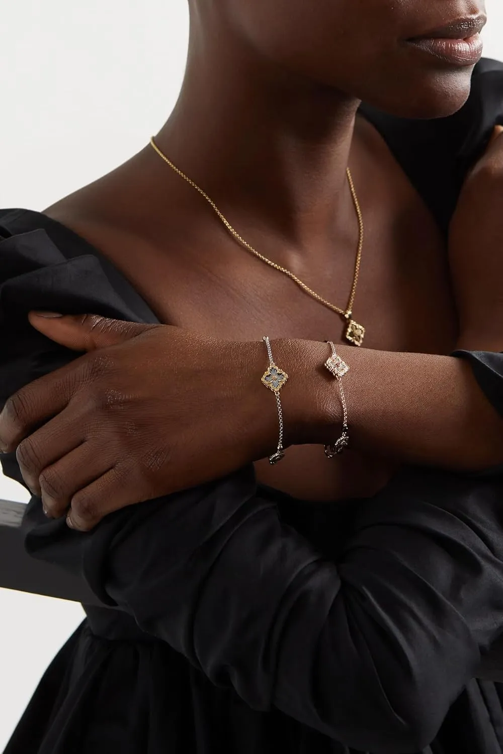 DISTANT DRUMS Gold Clover Jewelry for Women, Double-Sided Pendant by 18K Gold-plated with Gemstone inlaid Shell Pearl Pendant Necklace,Bracelet,Earrings,Gold Jewelry Set for Women
