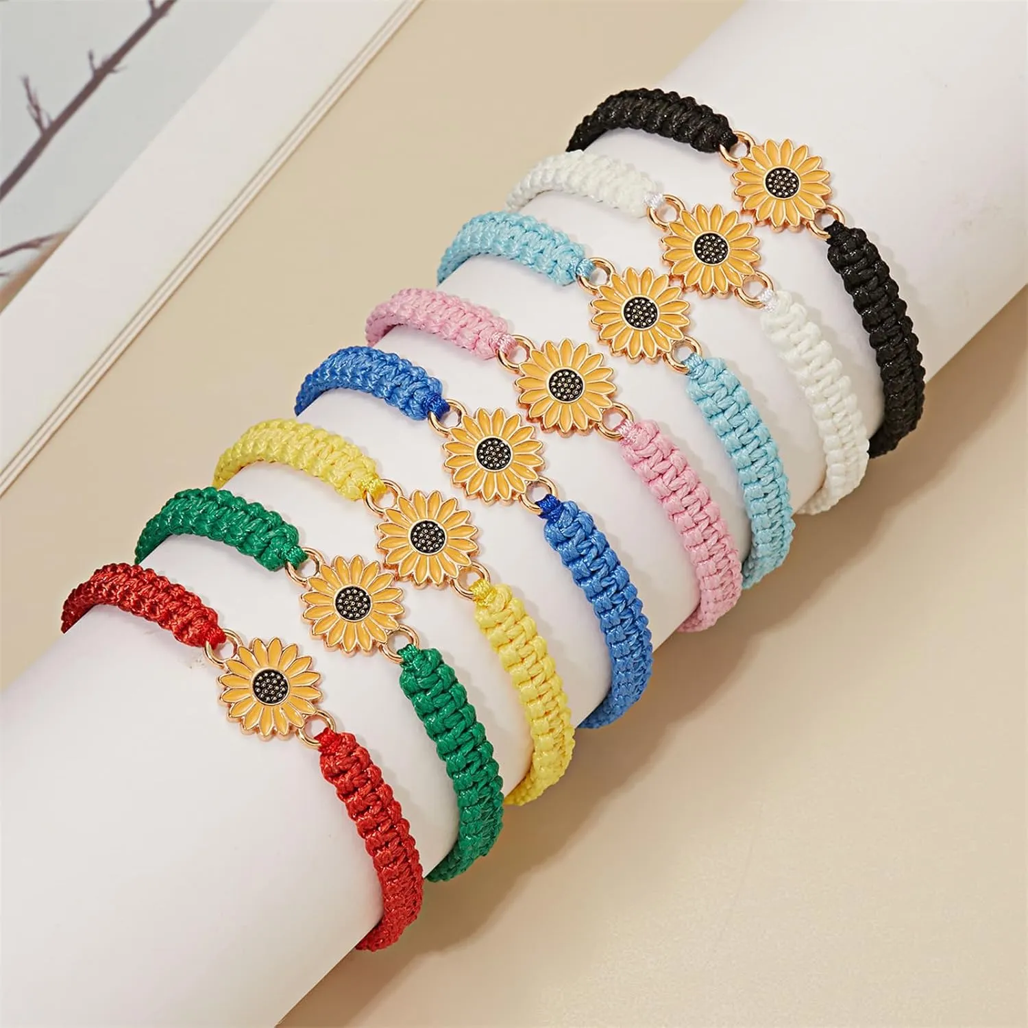 Dreuyet Boho Sunflower Bracelets for Women Fashion Daisy Friendship Bracelets Charm Handmade Adjustable Braided Rope Flower Bracelets Summer Beach Jewelry