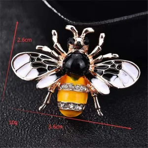 Exquisite Enamel Cute Bee Shape brooches Men Women Fashion Shawl Coat Brooch Pins Useful