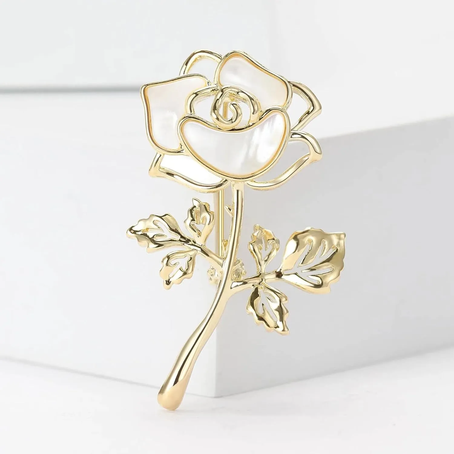Fashion Brooches for Women Brooch, Butterfly Brooch, Suitable For Party And Daily Wear On Many Occasions