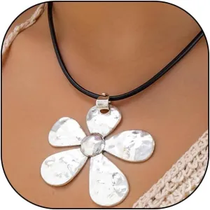 FUTIMELY Chunky Flower Pendant Necklace,Gothic Charming Minimalist Exaggerated Floral Wax Rope Choker,Aesthetic Accessories Jewelry for Women