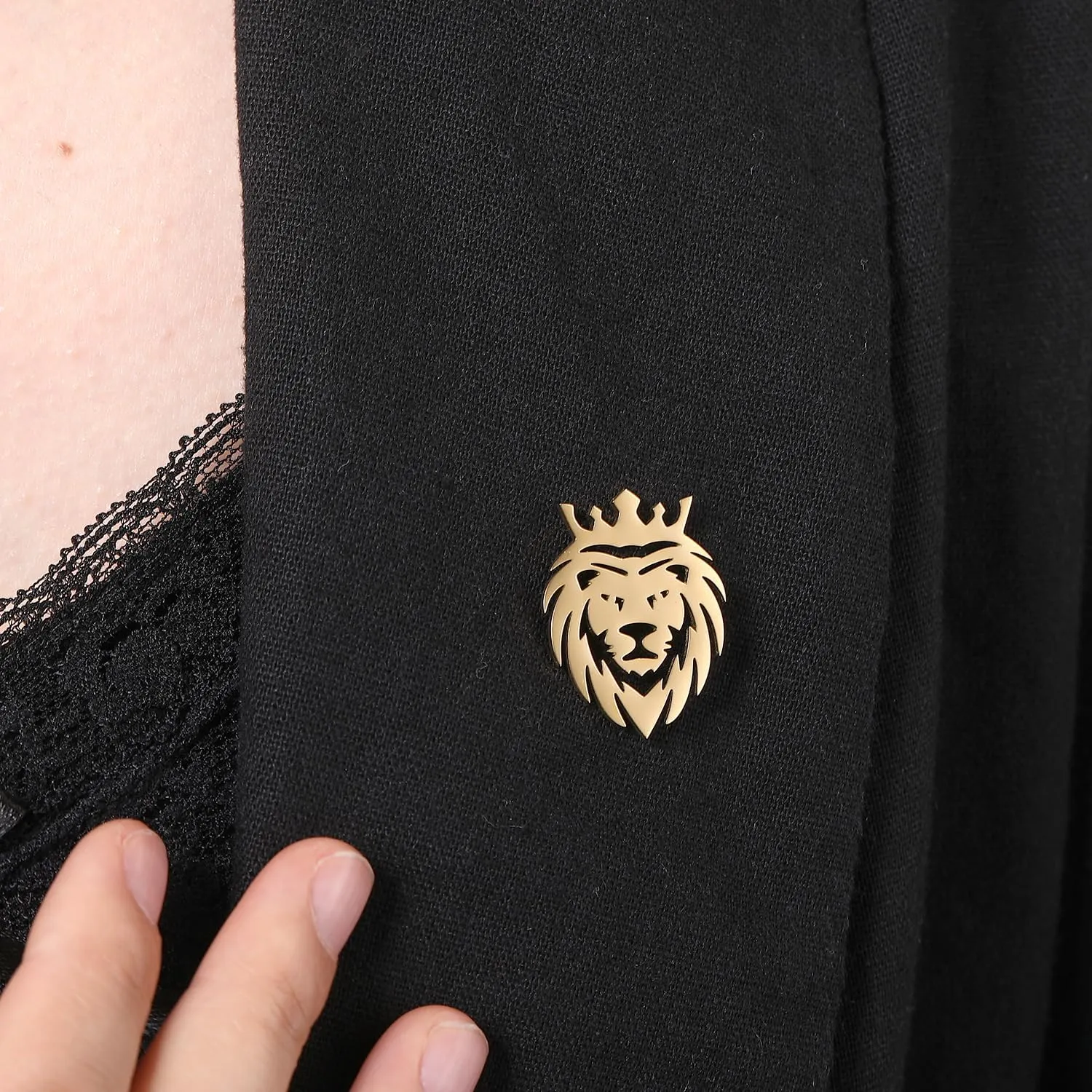 Hip Hop Crown Lion Brooches Stainless Steel Mens Animal Talisman Party Accessories Trendy Wedding Jewelry Badge Pins for Groom