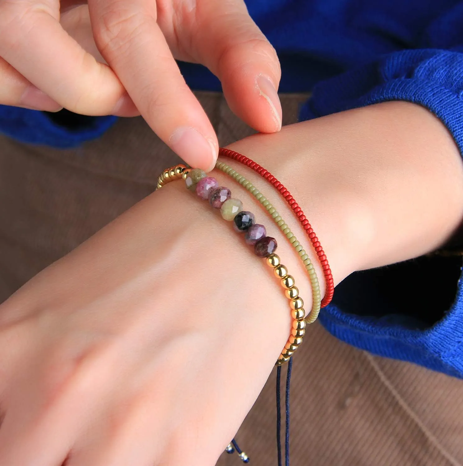 KELITCH Women Silver Stretch Bracelets Turquoise Beaded Bracelet Agate Crystal Cuff Bracelets