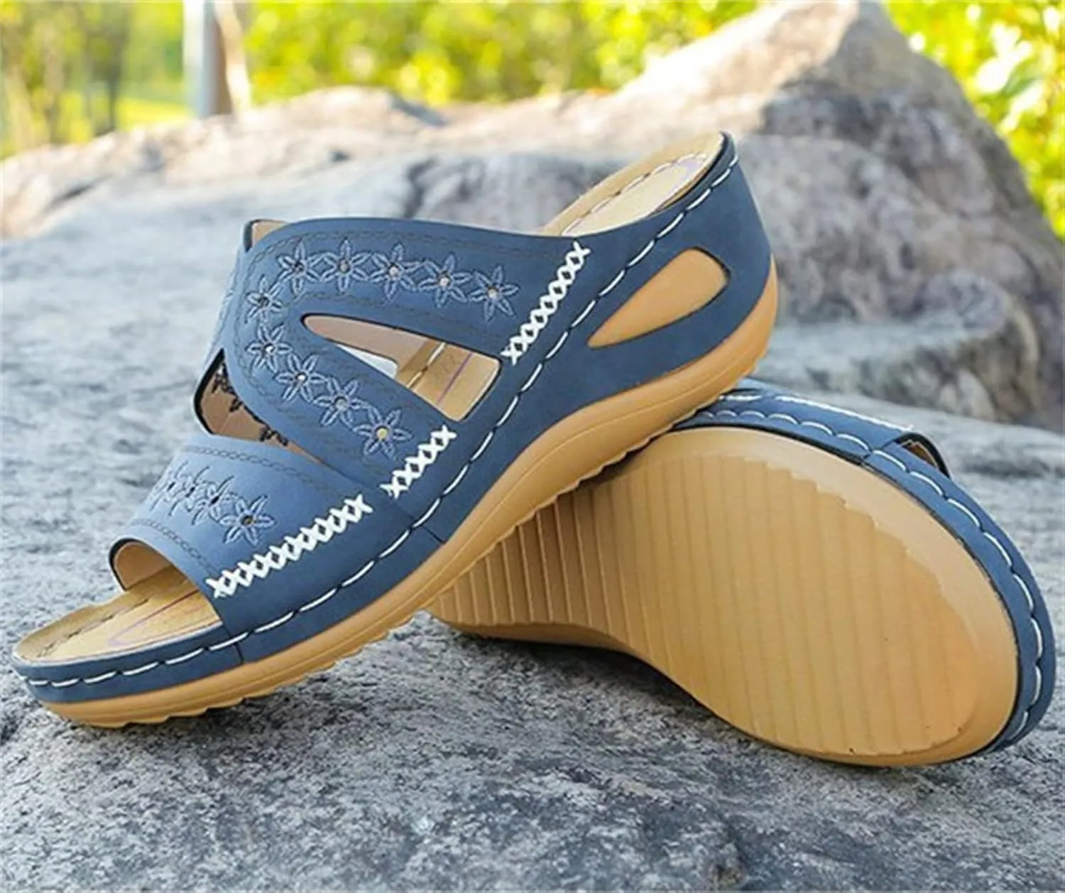Ladmiple Womens Sandals Comfortable Slides Walking Orthopedic Slippers Dressy Summer Orthotic Flip Flops with Arch Support