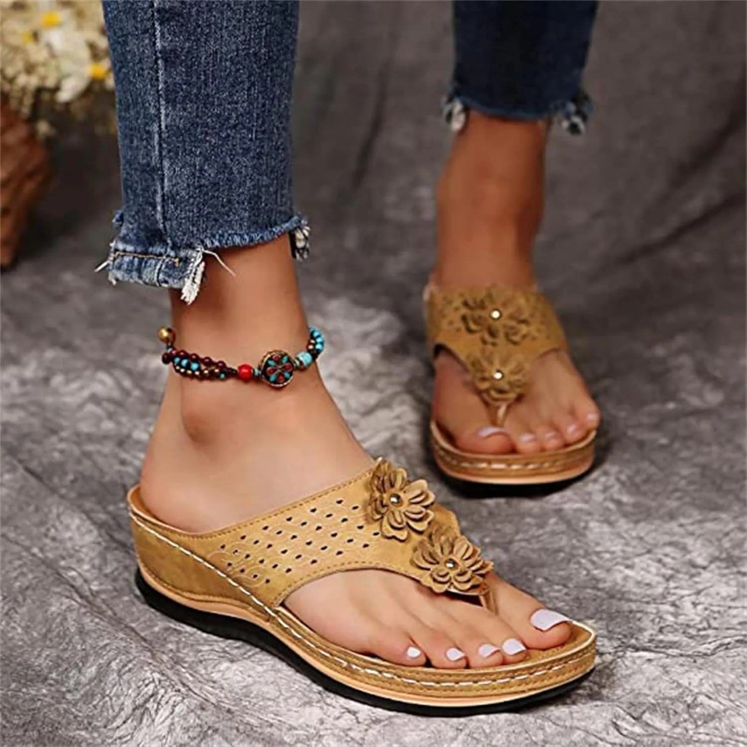 Ladmiple Women's Sandals Comfortable With Arch Support Orthopedic Thong Flip Flops Soft Summer Shoes Dressy Orthotic Slides