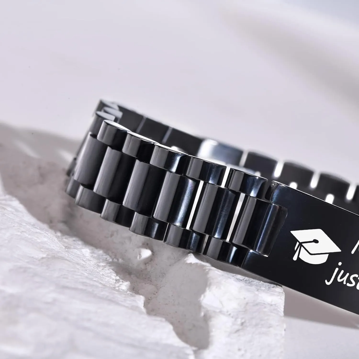 MEALGUET Graduation Gifts for him,Customizable Graduation Bracelet, Inspirational College Graduate Class Of 2025 Gift, Stainless Steel Handsome Link Bracelets for College Graduates
