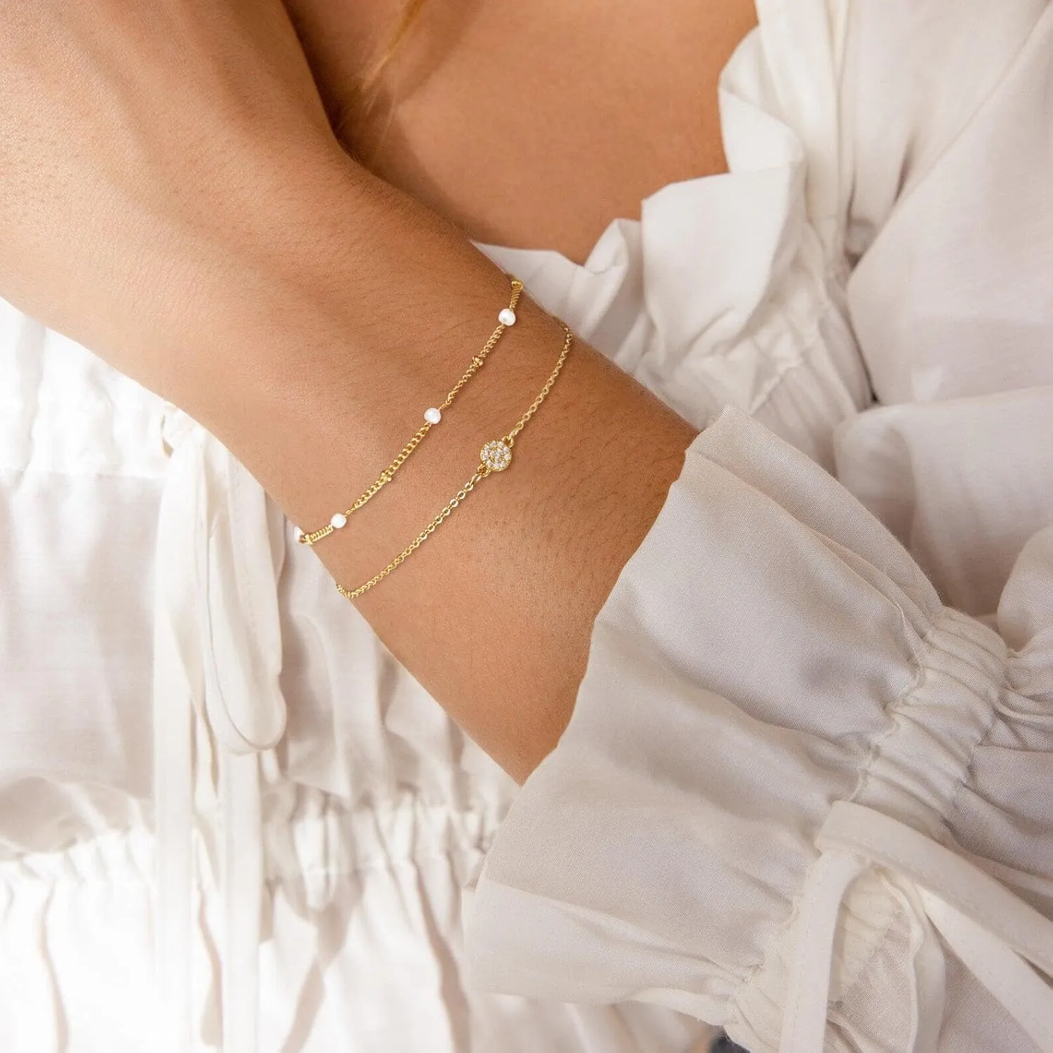 Moodear Dainty 14K Gold Stack Bracelet for Women - Trendy Bangle Cuff Figaro Satellite CZ Link Chain Bracelets Adjustable Waterproof