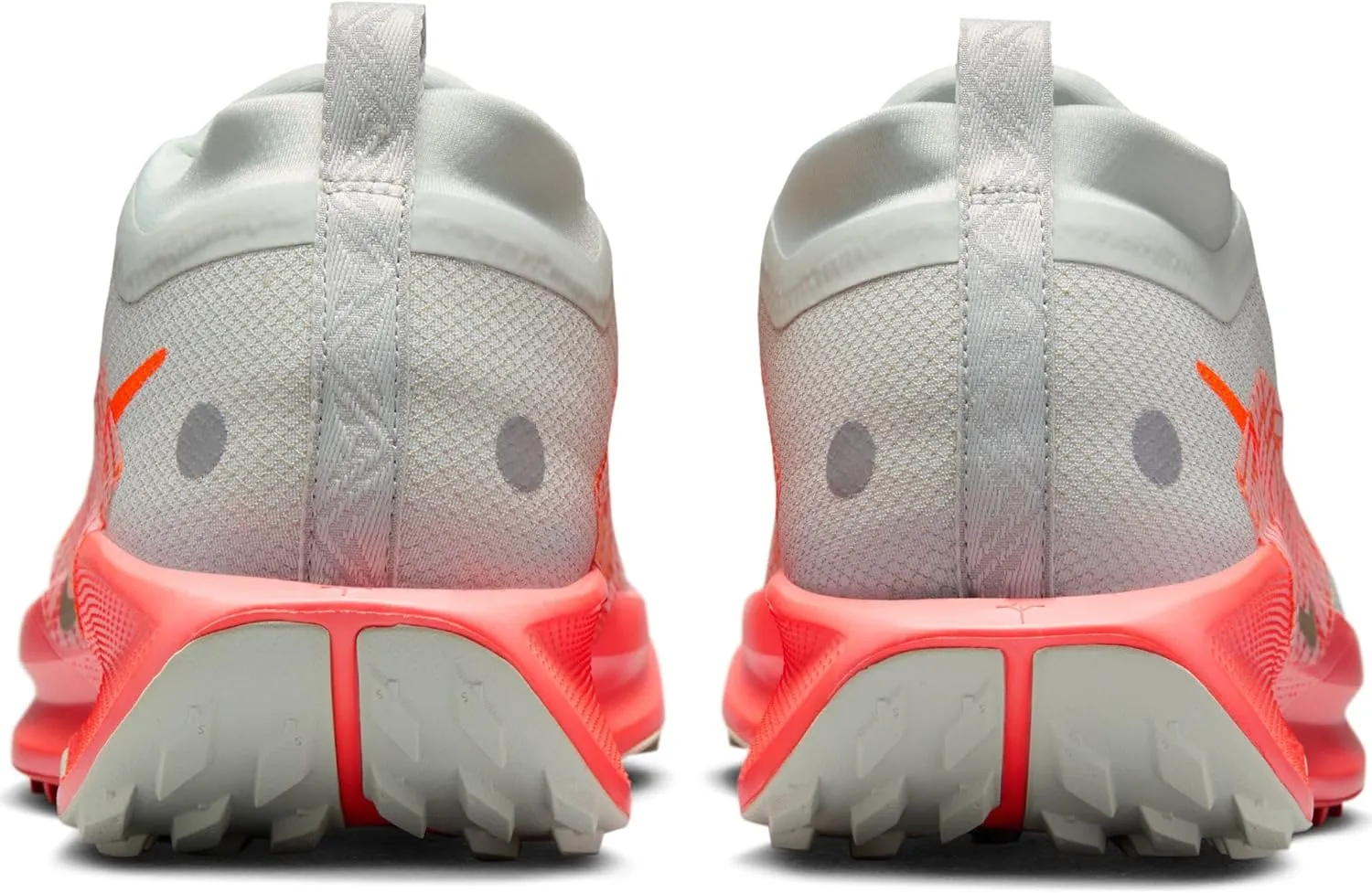 Nike Pegasus Trail 5 GORE-TEX Men's Waterproof Trail Running Shoes