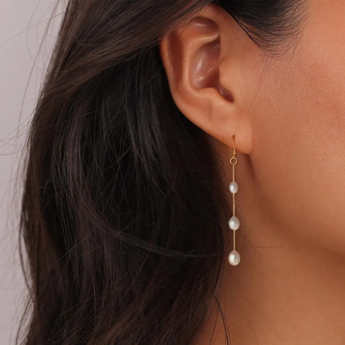 Pearl Earrings for Women Trendy: 18K Gold Pearl Dangle Earrings Bridal Wedding Earrings Cute Gold Pearl Drop Earrings for Wedding Jewelry Birthday Gifts for Women