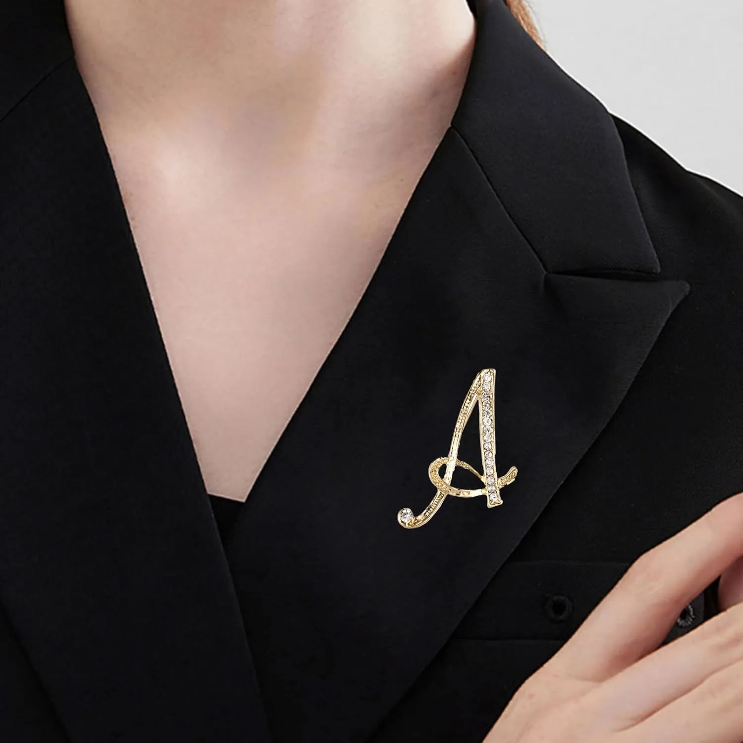 Rhinestone Initial Brooch Pin for Women, Alphabet Gold Letter Brooch A-Z with Crystal, Metal Pin for Hat Bag Dress Suit Accessory for Men