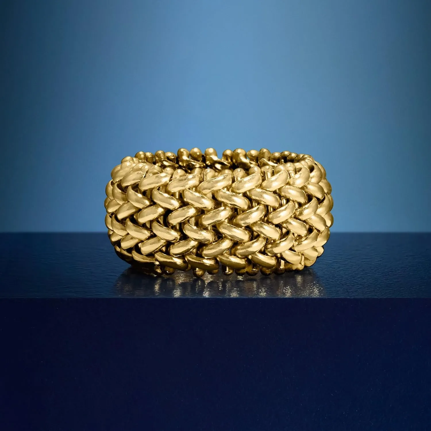 Ross-Simons Italian 14kt Yellow Gold Riso-Link Ring