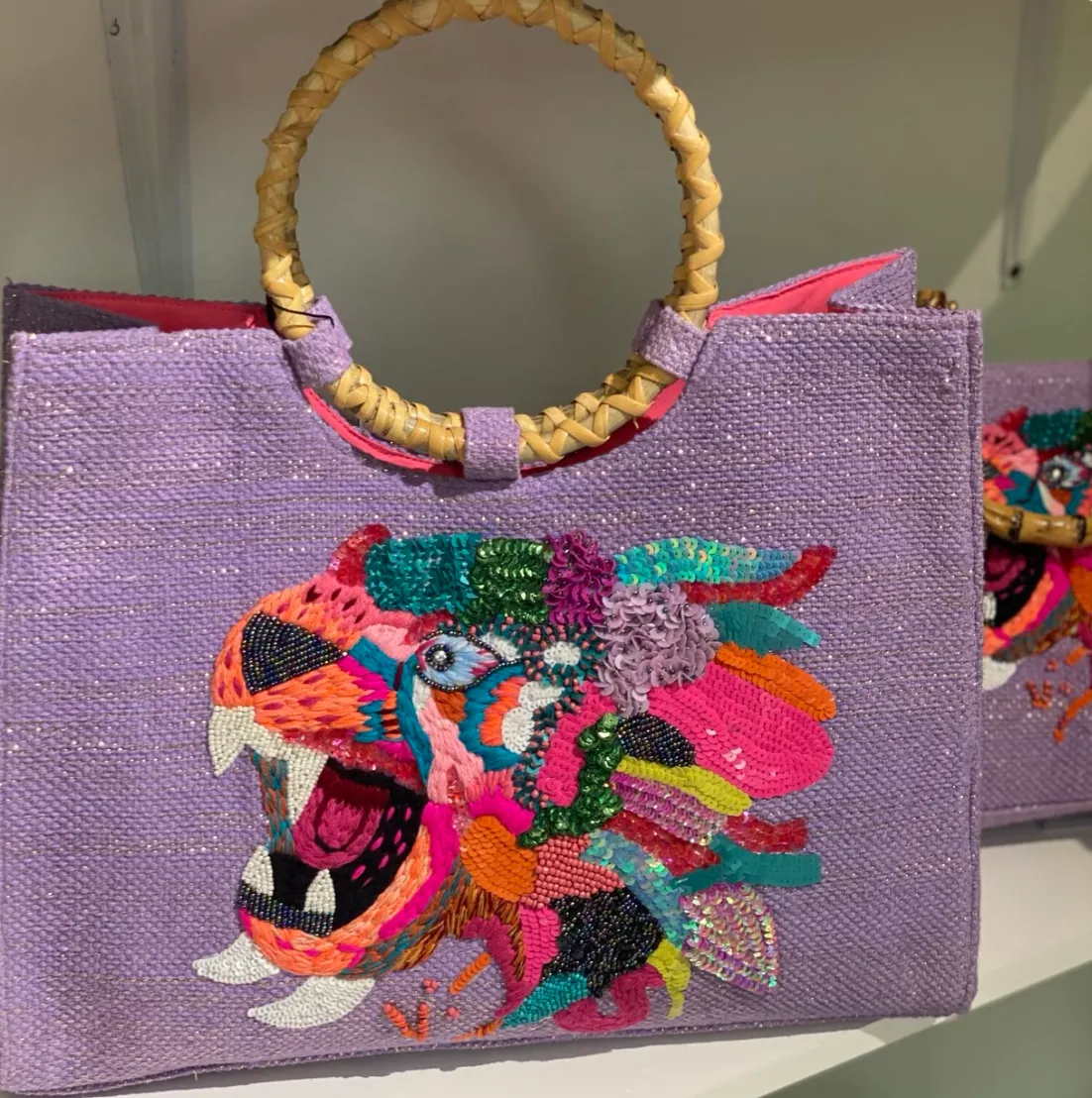 Sabor Tooth Mini Tote