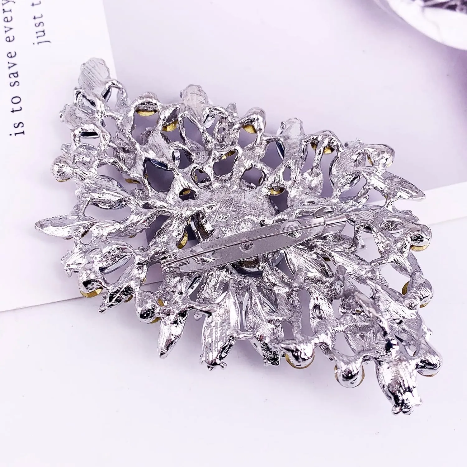 SELOVO Big Large Leaf Brooches and Pins Scarf Decoration Gold Tone