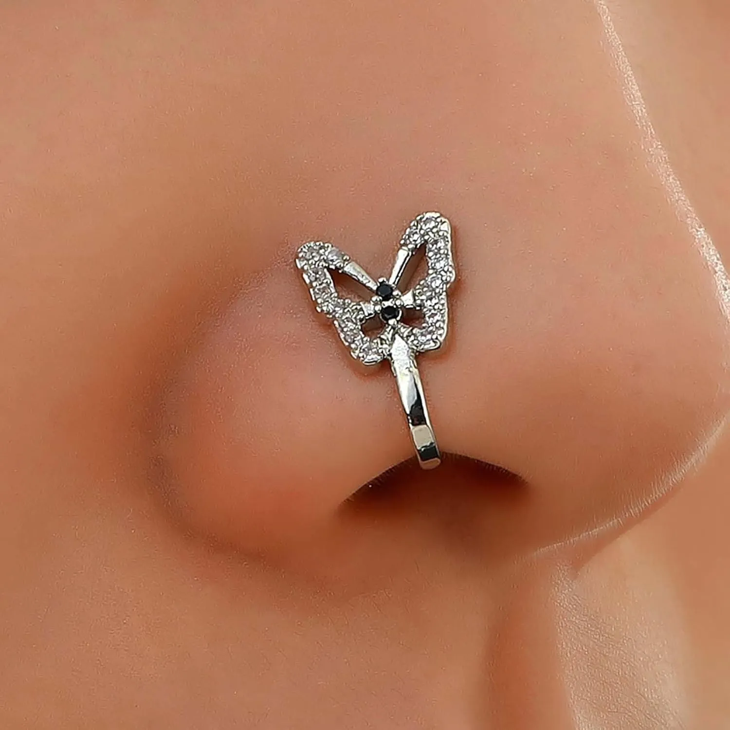 Vintage Rhinestone Butterfly Nose Ring Crystal Butterfly Nose Cuff CZ Butterfly Clip On Nose Ring Gold Butterfly Fake Septum Ring No Piercing Bendable Nose Ring Stud Jewelry for Women