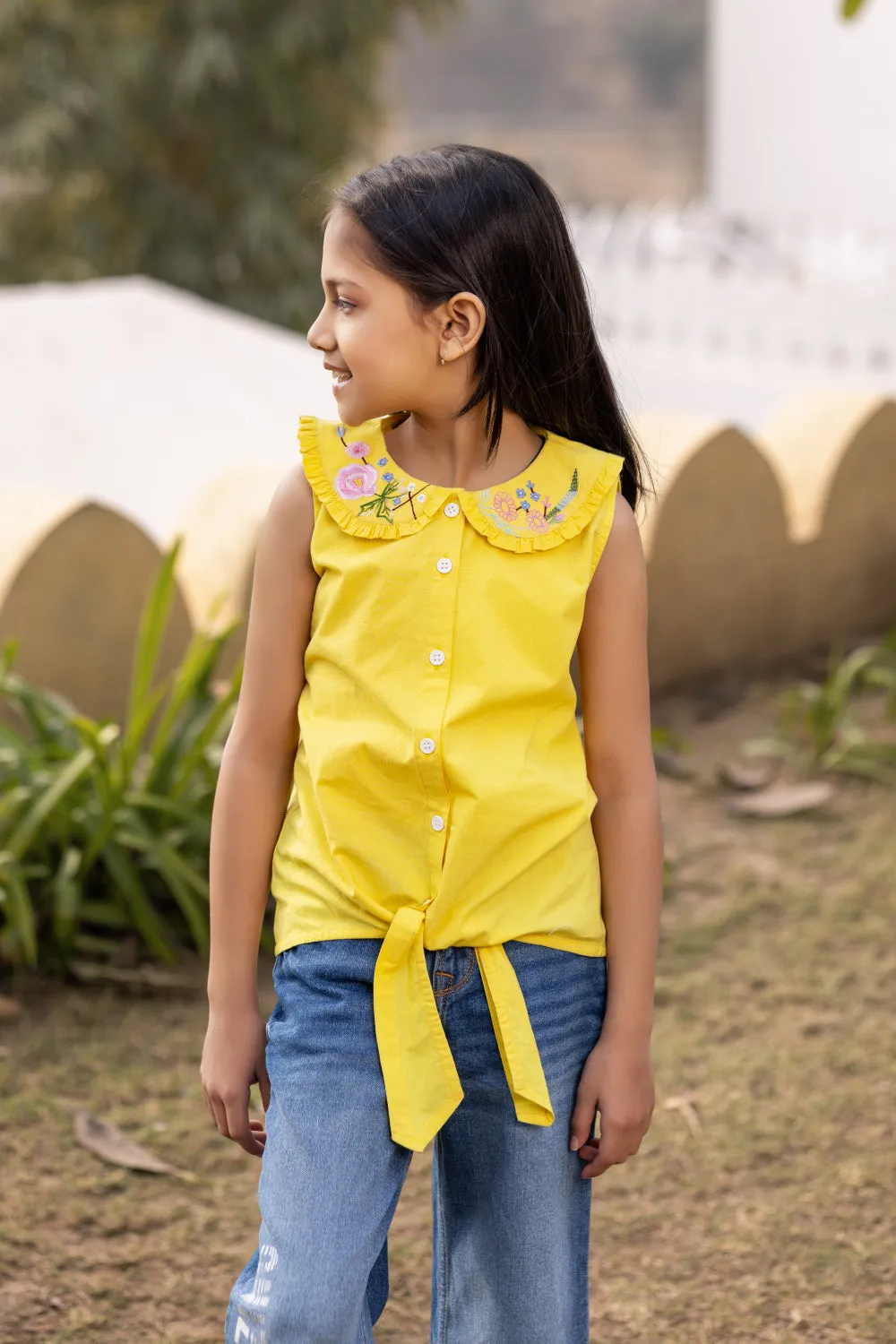 Yellow Embroidery Collar Shirt