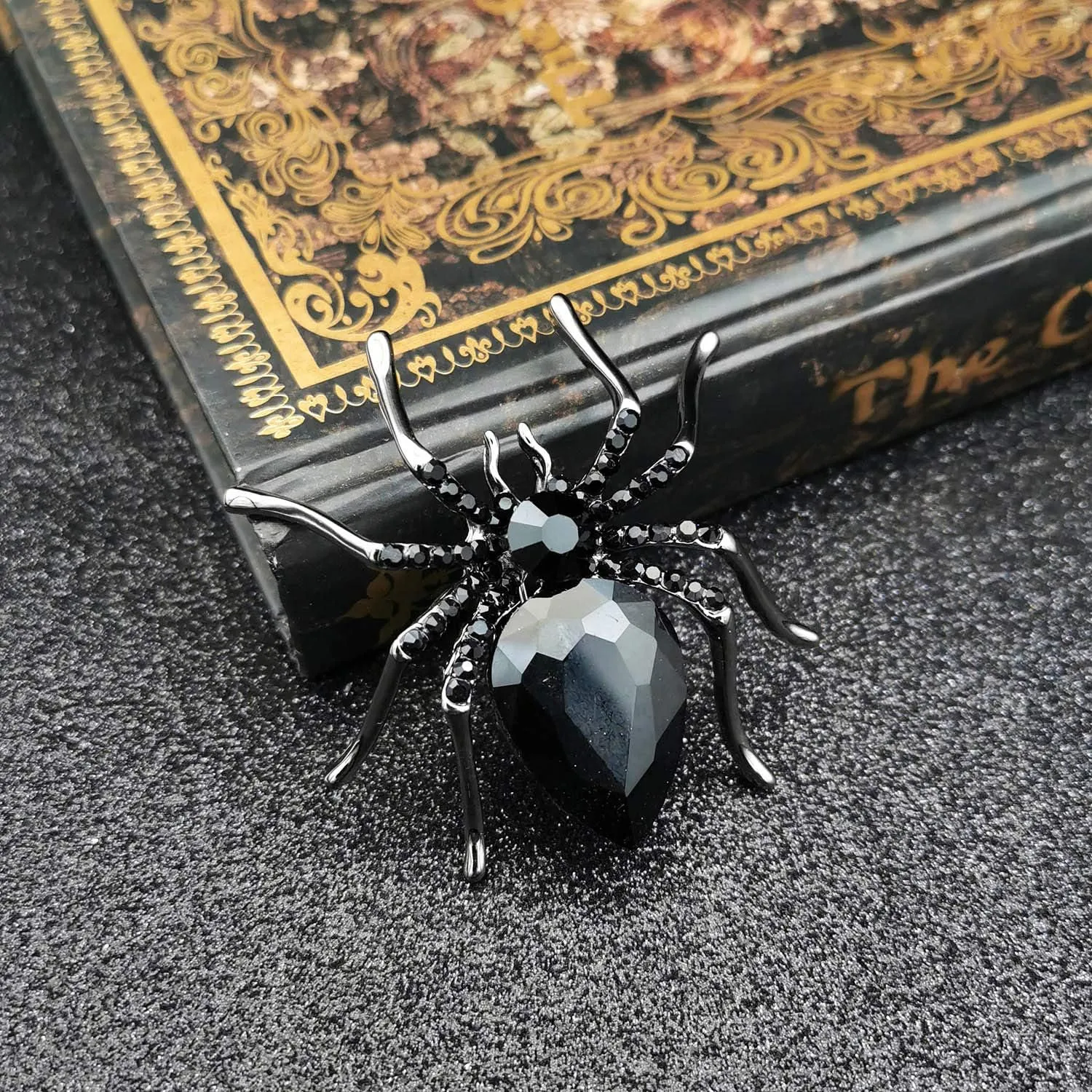 YOQUCOL Halloween Spider Shape Brooch Pins for Women Girls Gift